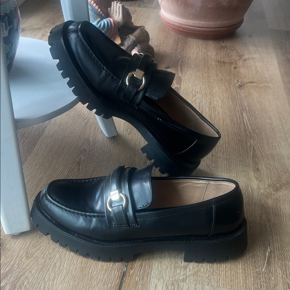 Zara Black Chunky Loafers with Gold Accent - Picture 5 of 6